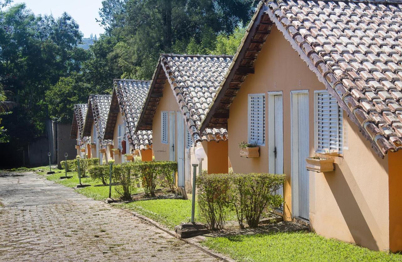 Chalés Dois Amores Hotel Águas de São Pedro Esterno foto